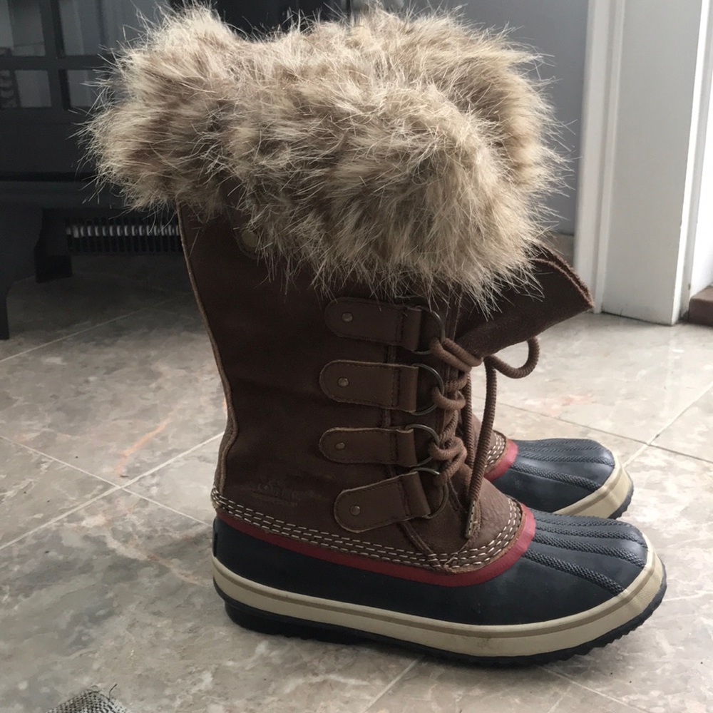 Sorel Joan of arctic boots